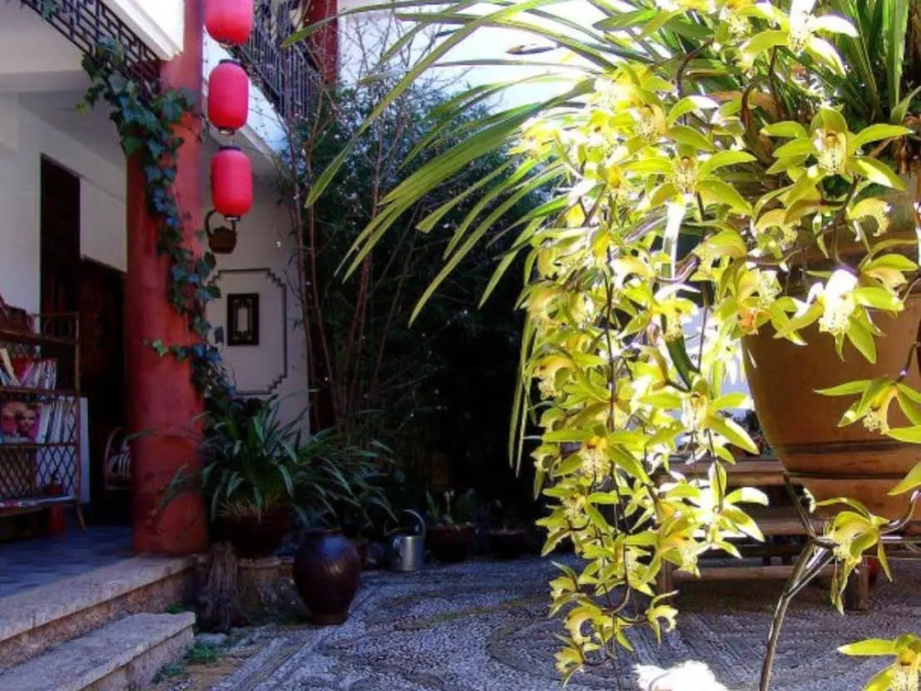 Lijang Shu He Moonriver Inn