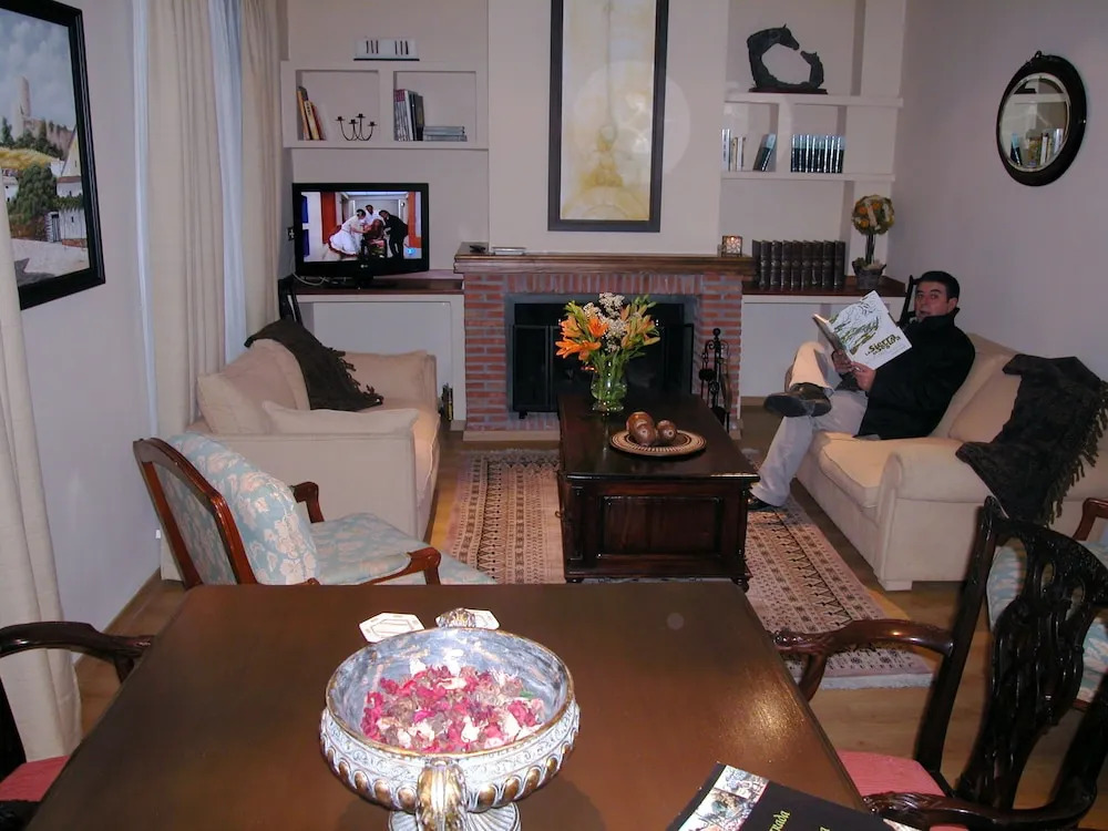 Hostal Rural La Montería