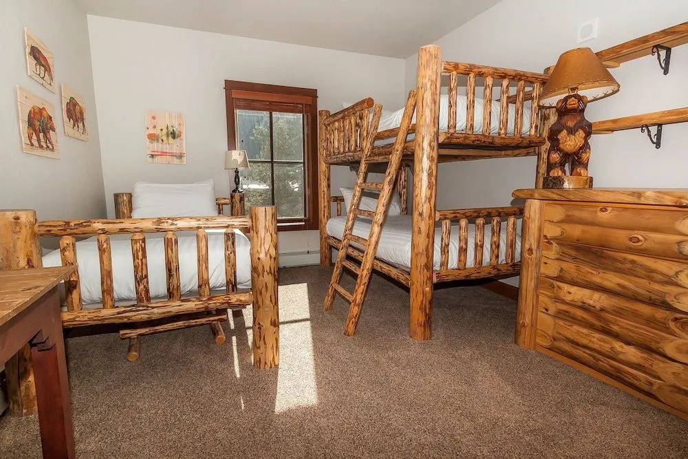 Oro Grande #306 - 3 Br Condo