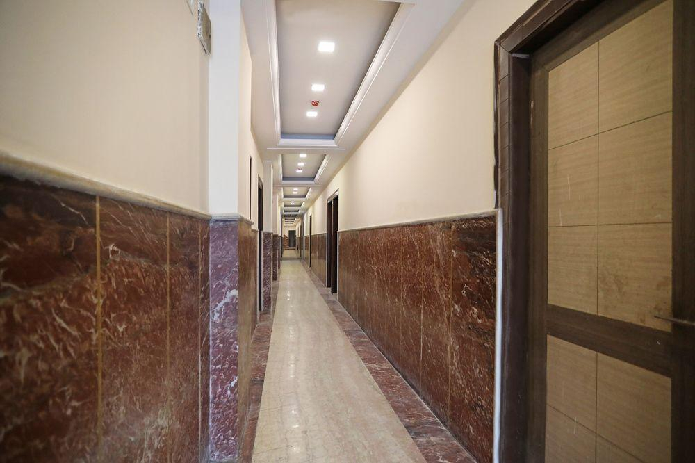 OYO Townhouse 782 Hotel kalinga Sector 66