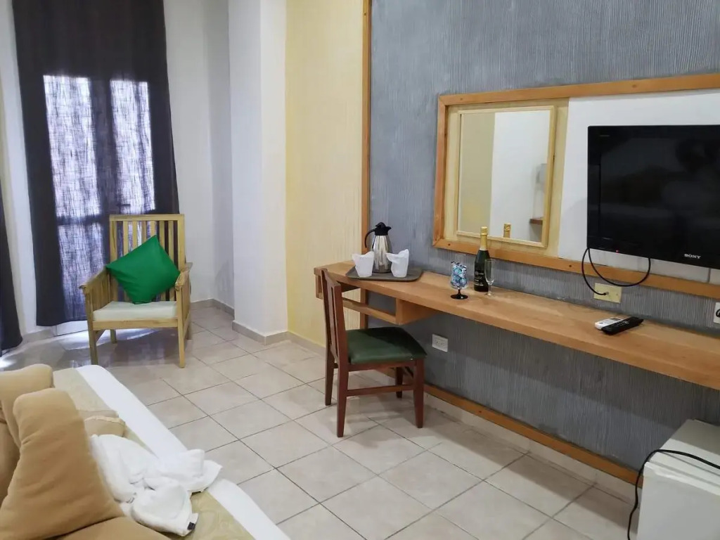 Hotel Paseo Habana
