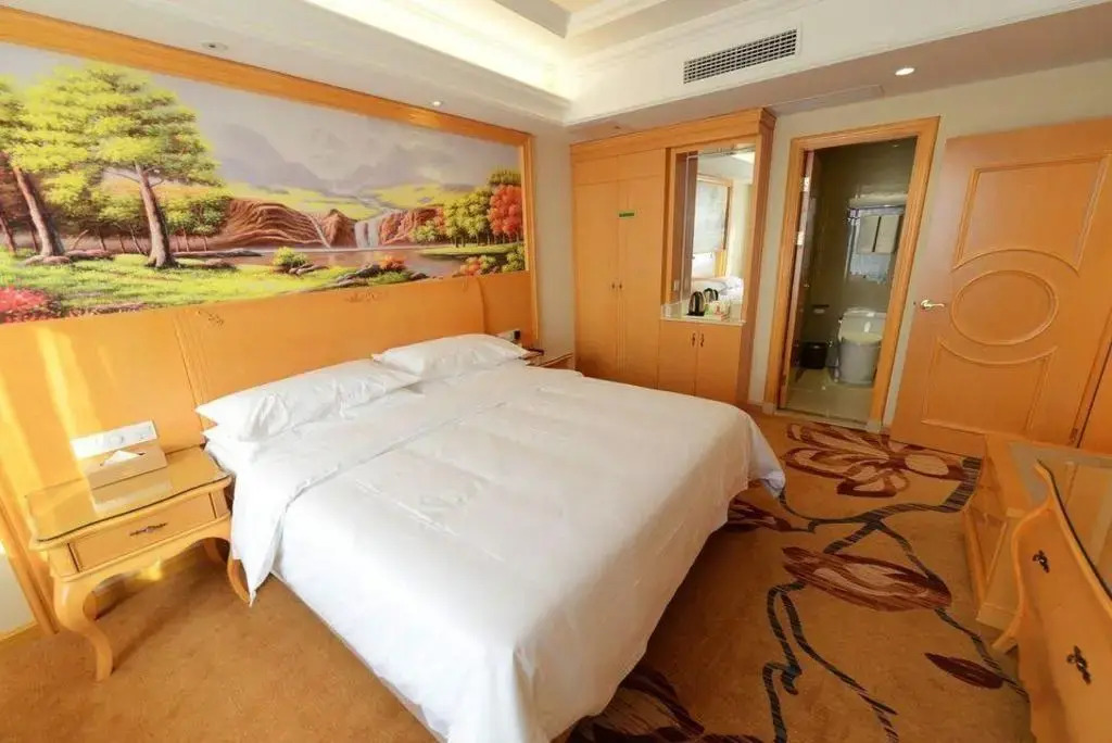 Vienna International Hotel