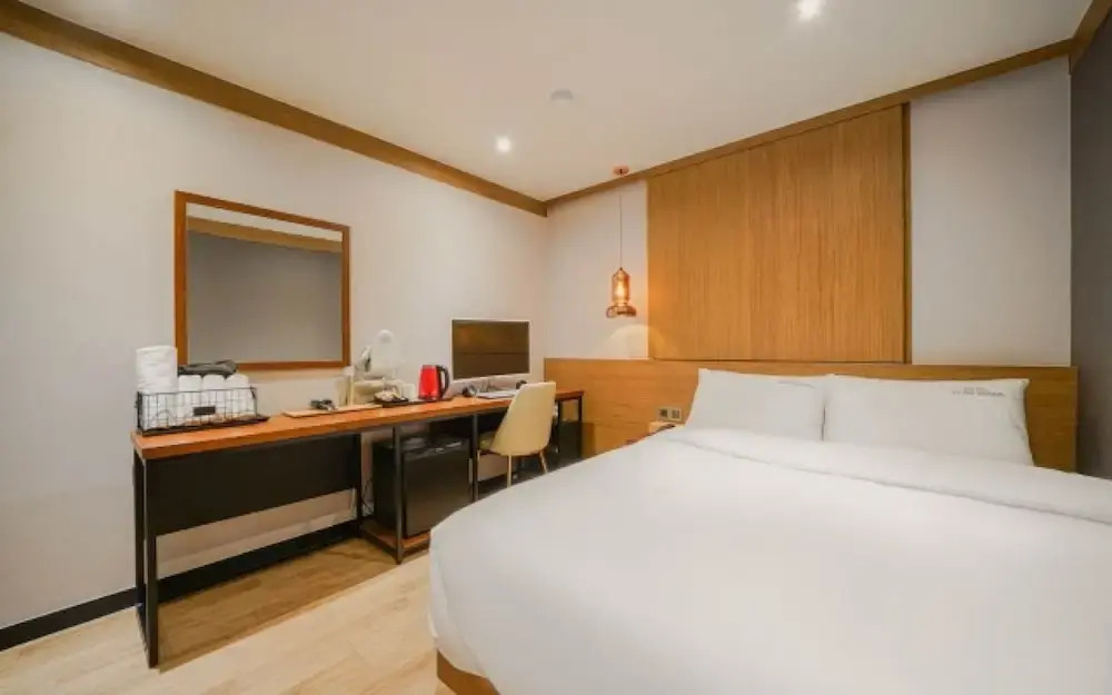 The Stone Bridge Hotel Dongnae