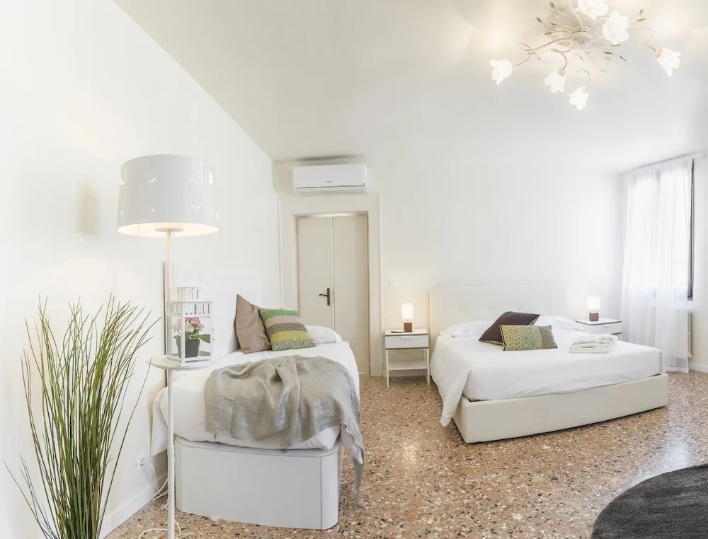 Penthouse Dream Apartments by Wonderful Italy