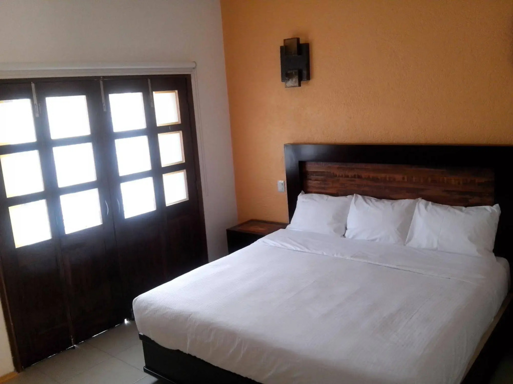 Happy Express Hotel