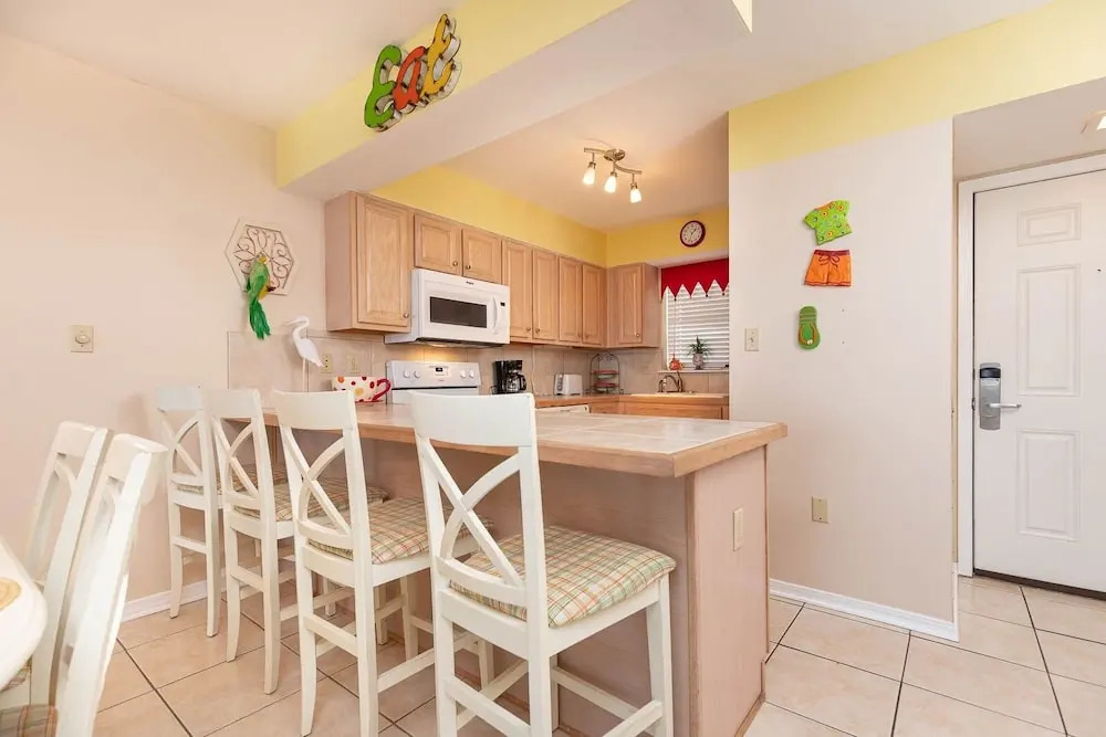 Seaside Beach & Racquet 5916 2 Bedroom Condo