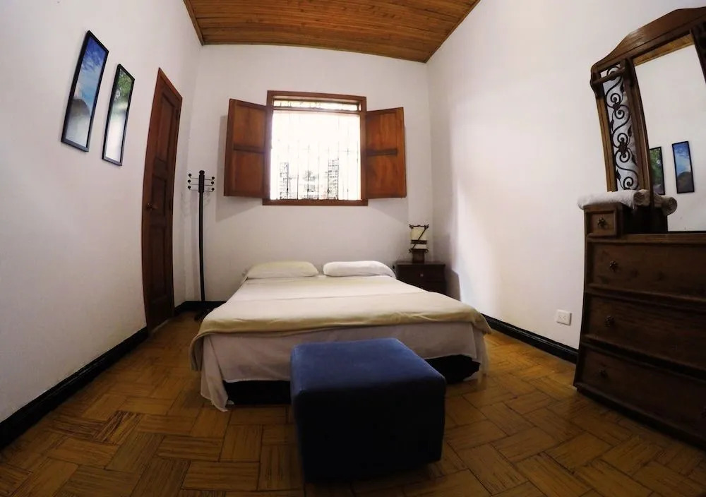 RollinKeepers Hostel