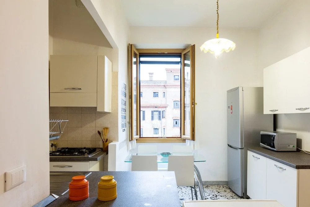 Nice and Cosy Flat Near Trastevere