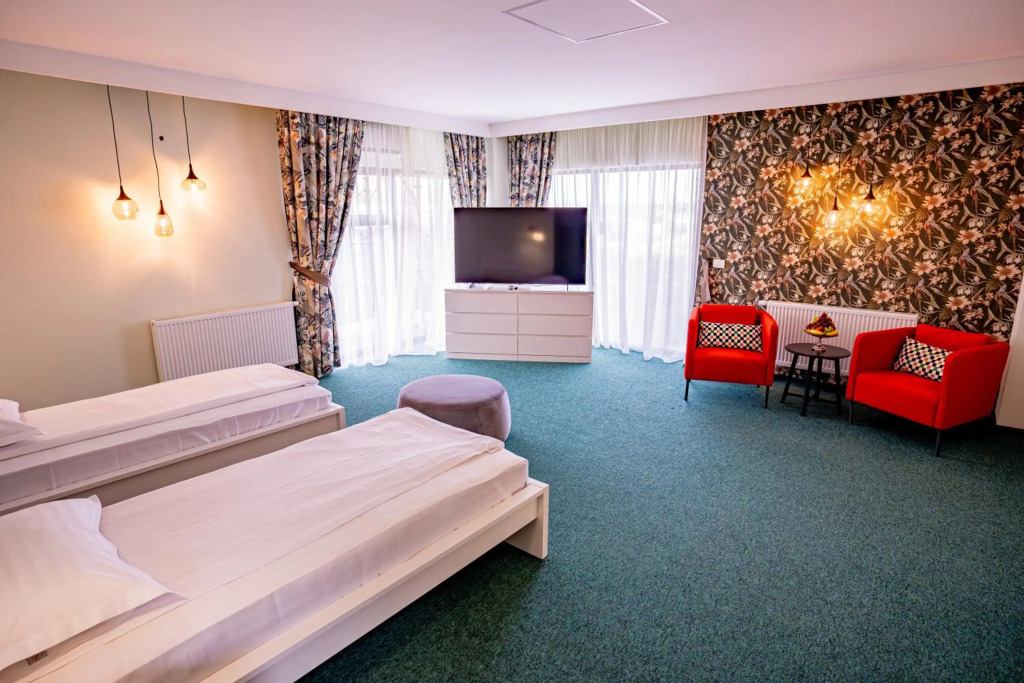 Hotel Senator