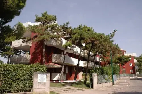 Antares Residence Rosso  Verde