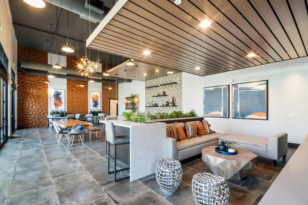 Bluebird Suites near Facebook HQ