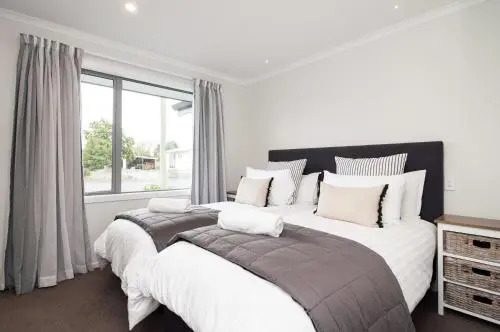 Luxury Rata Apartment - B