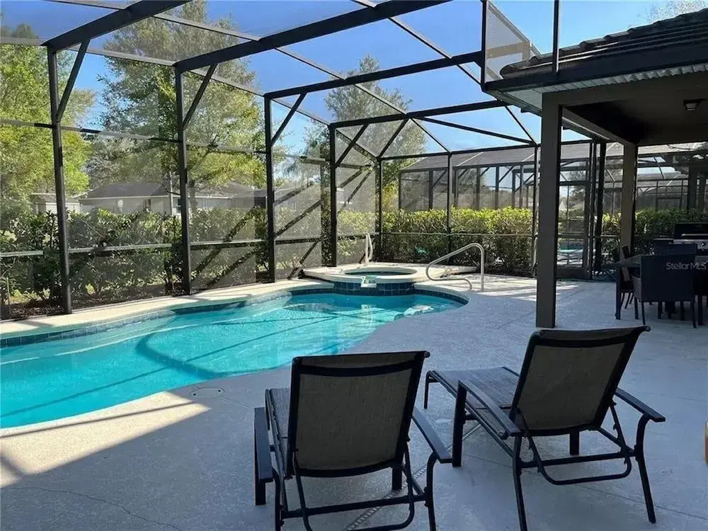 5180-5-oa-spectacular Pool and spa