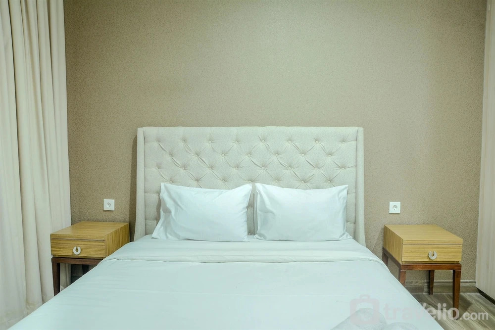 Luxury Four Winds Apartment Near Senayan And Slipi