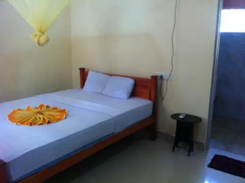Nirwana Tourist Lodge