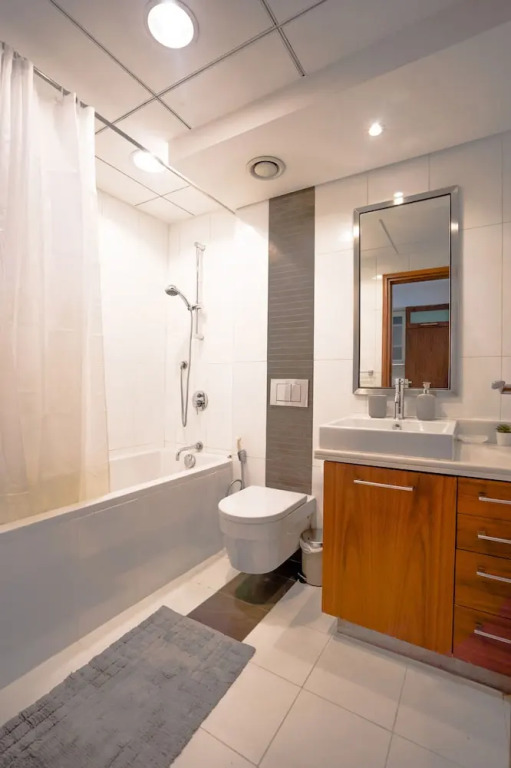Nasma Luxury Stays- BLVD Central Podium