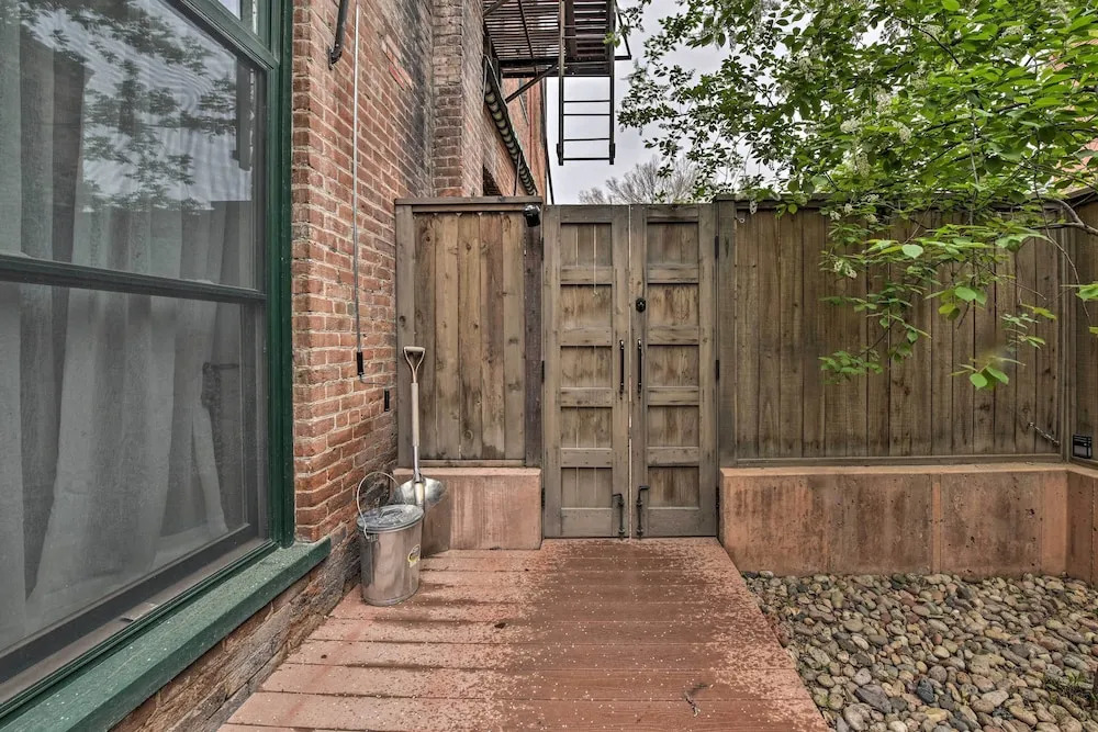 0776: Walk to Arkansas River: Historic Palace Loft