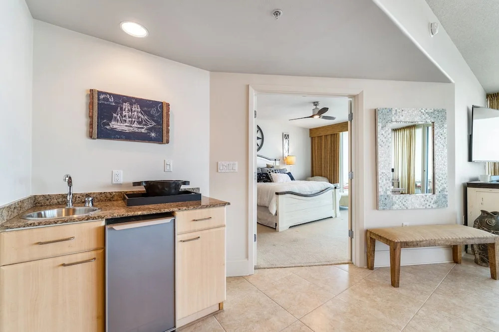 Three Bedroom With Bay Views Unit - Crb1105