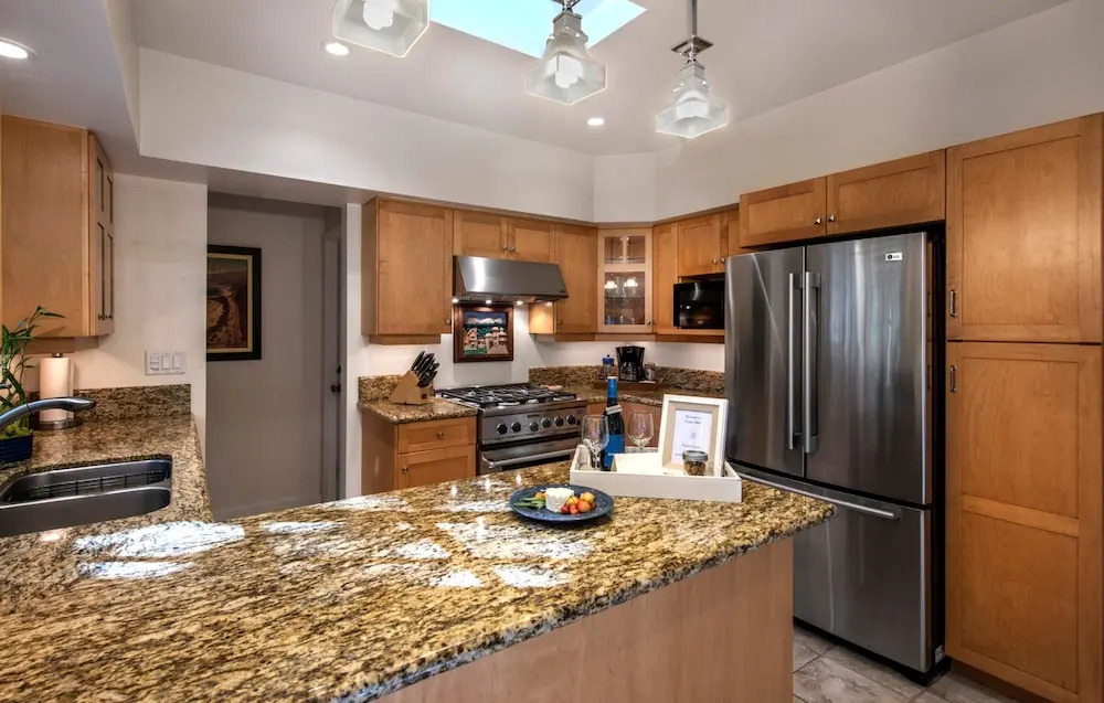 3723 Casa Mar