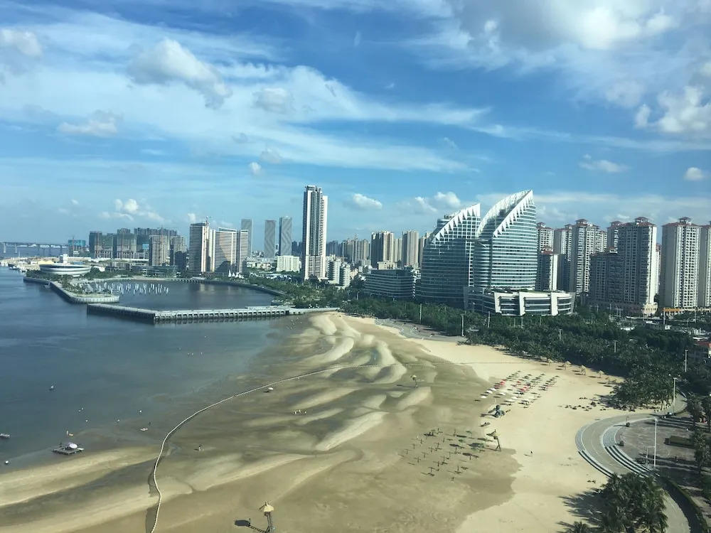 One bedroom condo with ocean view