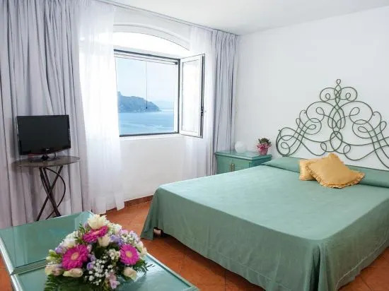 Holiday In Amalfi