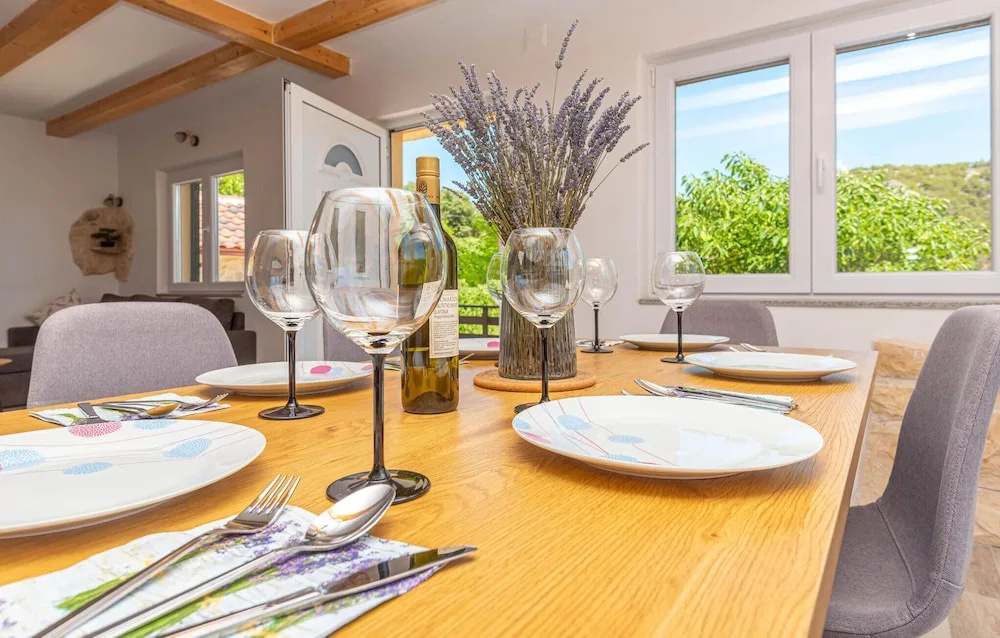 3 Bedroom Cozy Home In Skradin