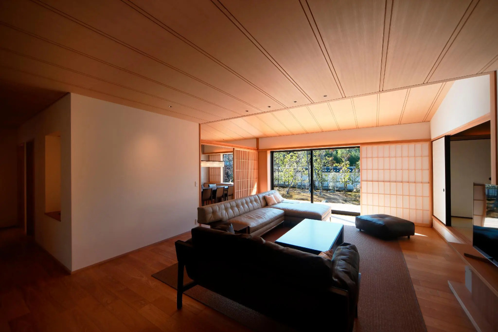 Aoi Suites at Nanzenji Modern & Traditional Japanese Style