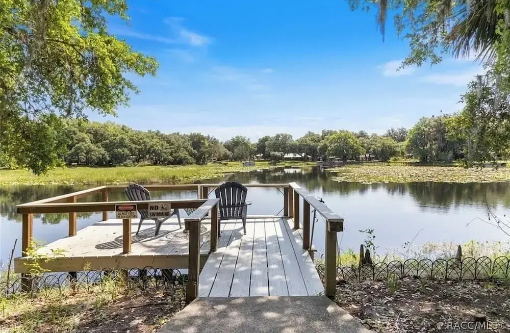 Rustic Lakehouse kayaks fishing bonfires