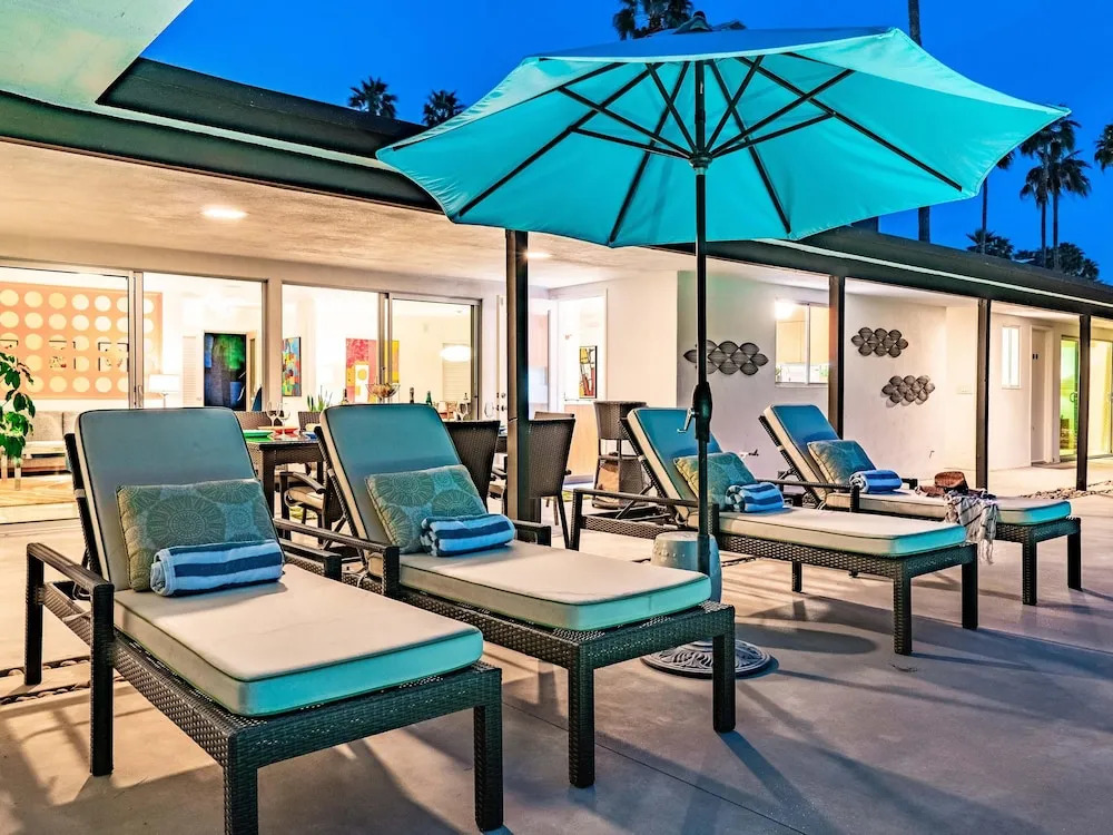 Modern Grand at Deepwell Estates