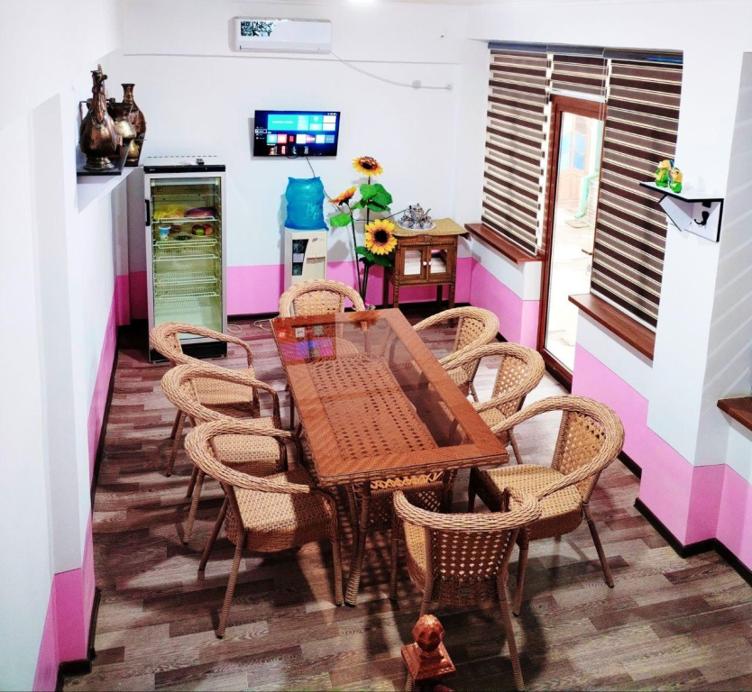 Goziyon Hotel & Hostel (Гозиён)