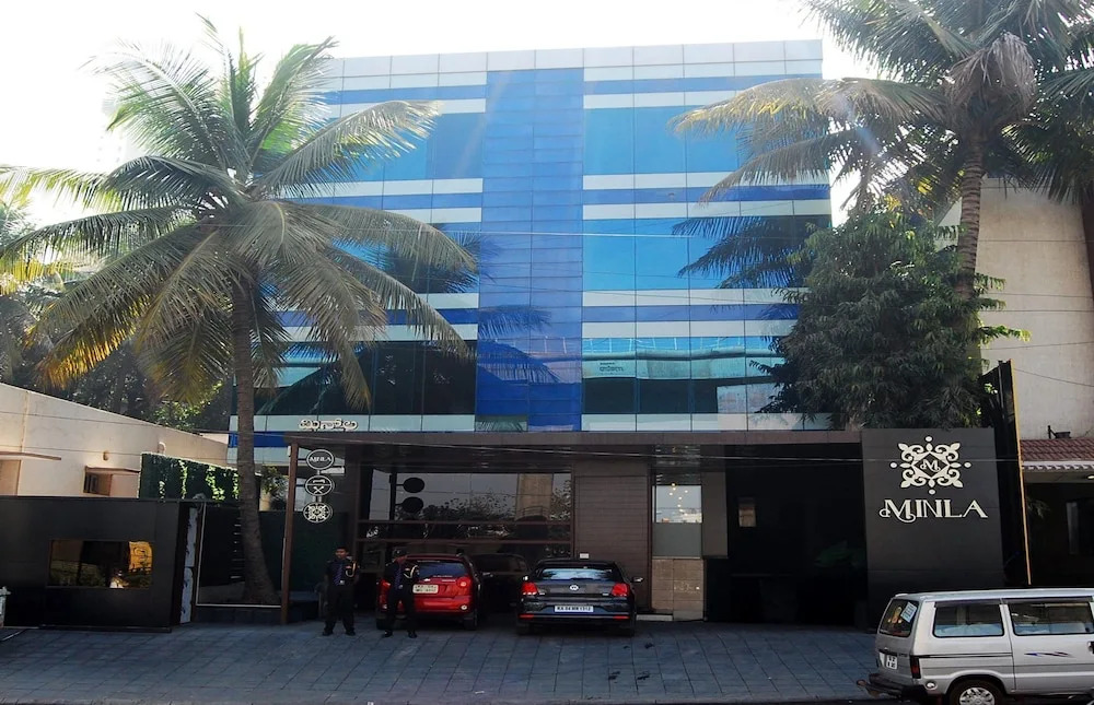 Minla Hotel