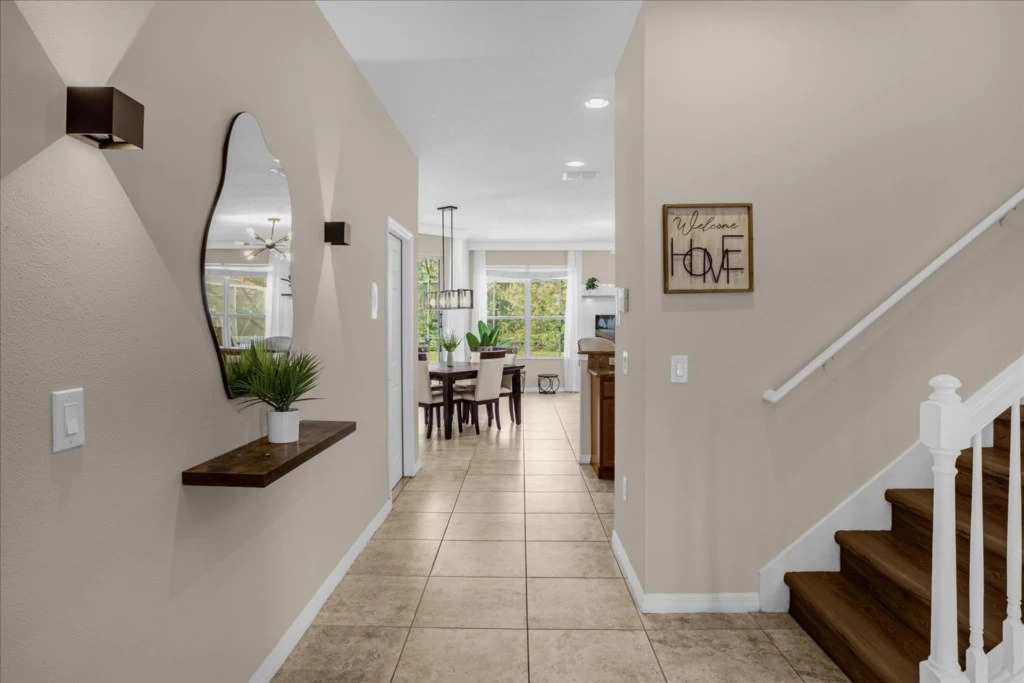 4 Bd 4 Ba Bella Vida 440 Lf