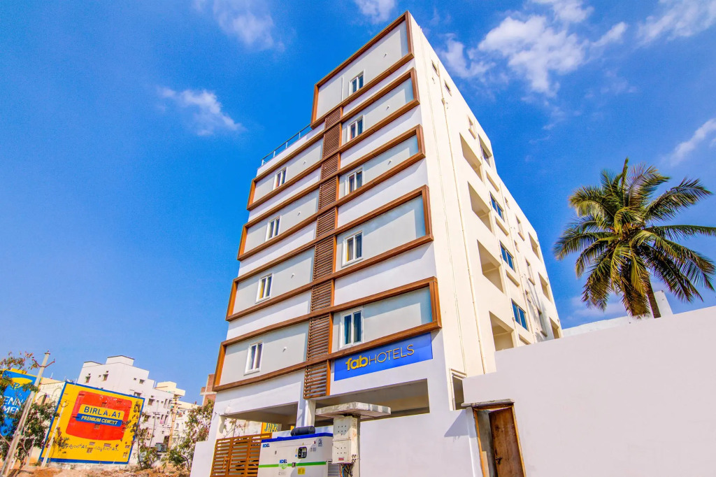 FabHotel Namaha Suites - Nr Hyderabad International Airport, Shamshabad
