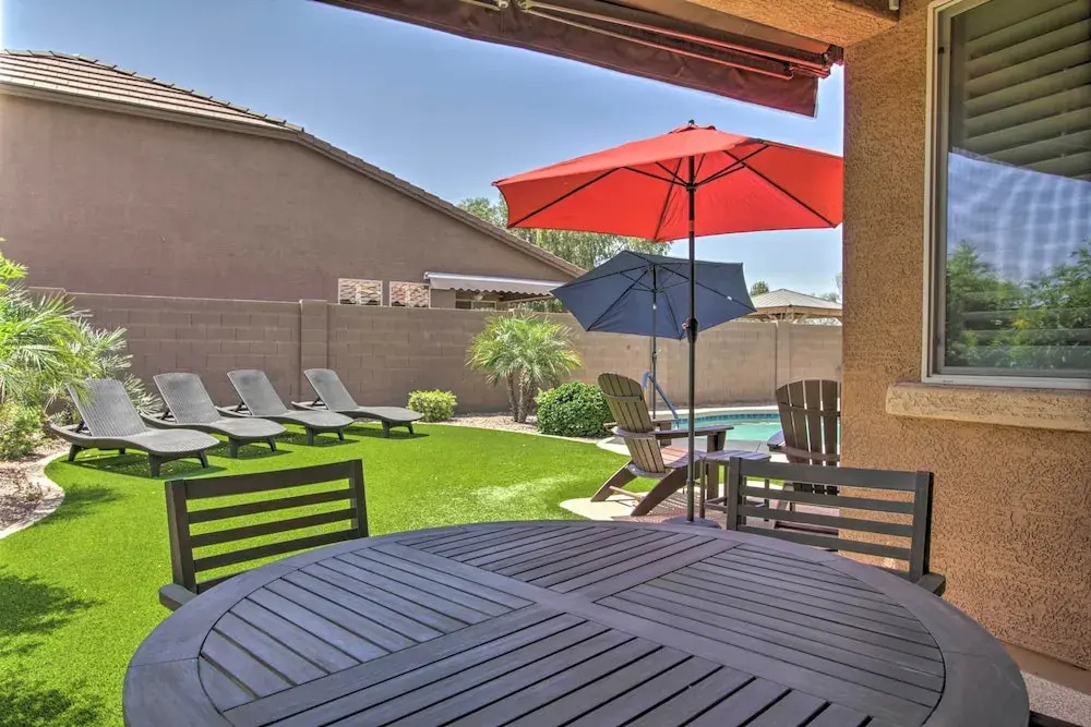 Summer Specials! Snowbird Escape w/ Pool