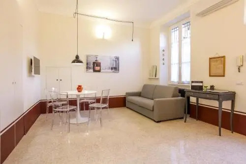 Da Vinci's Conciliazione New Apartment