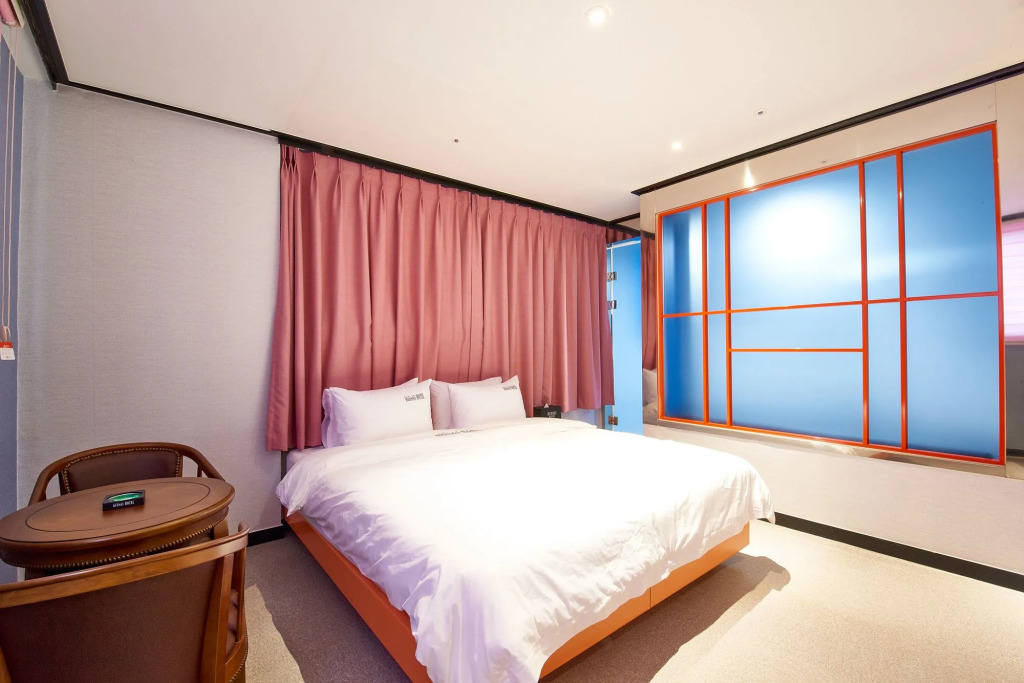 Nampo Hermes Hotel