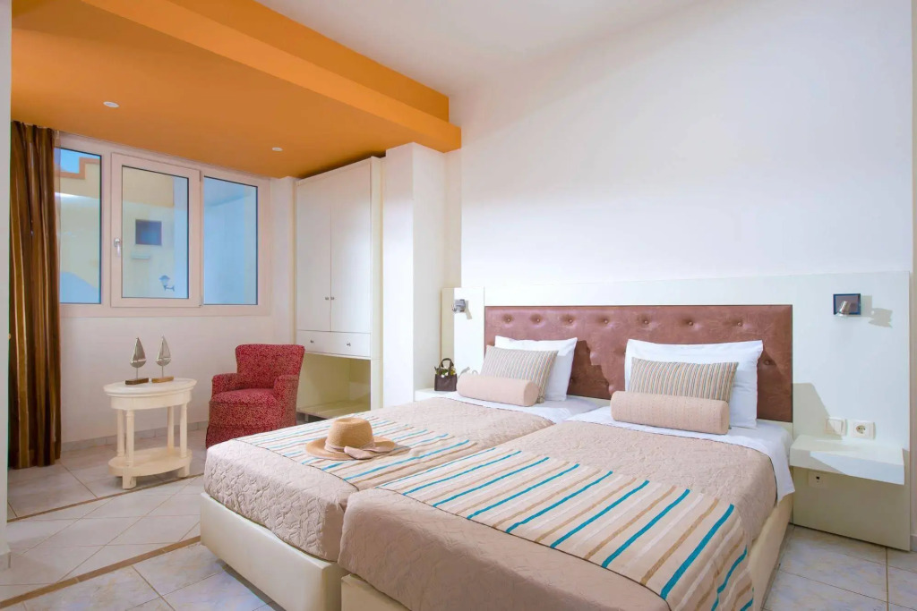 Irida Aparthotel Malia by Estia
