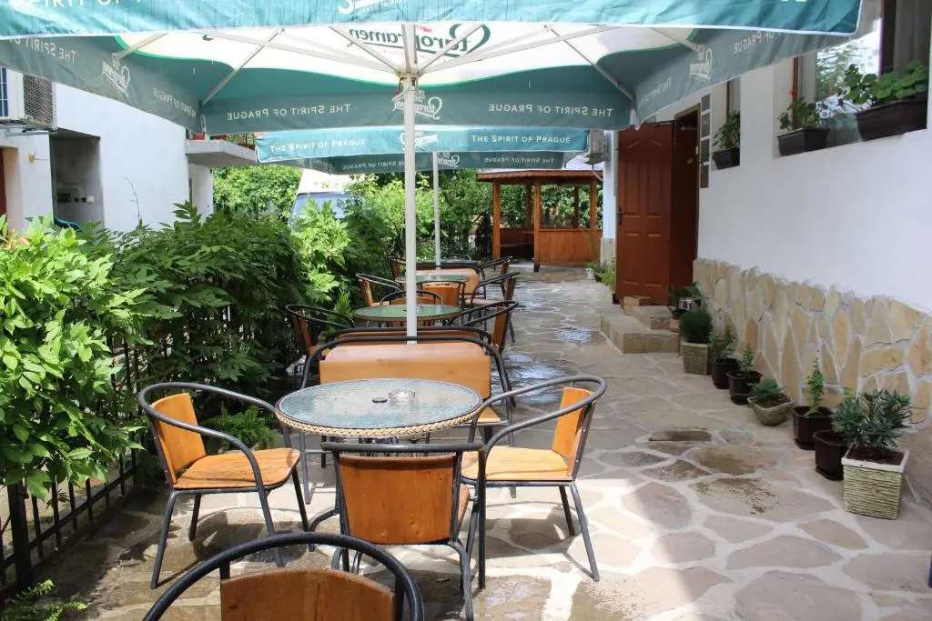 Guest Rooms Biju