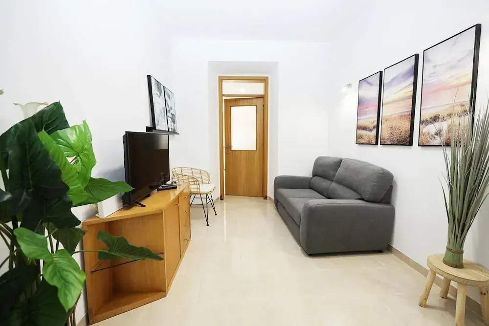 Z 04 - Bedroom 4 in Gil Vicente Guest Rooms