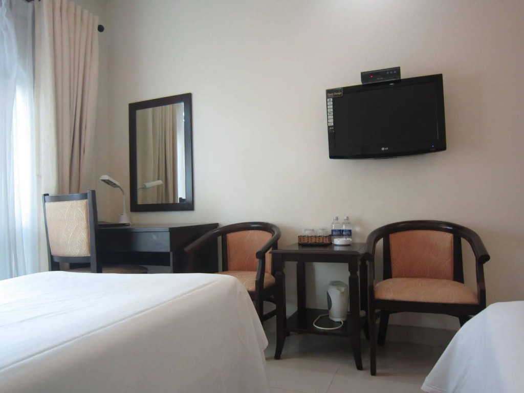 Hung Vuong II Hotel