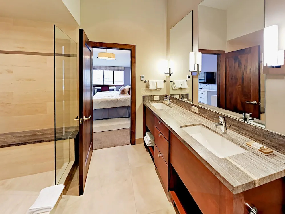 137 Benchmark Rd Condo Unit 518 3 Bedrooms 3 Bathrooms Condo