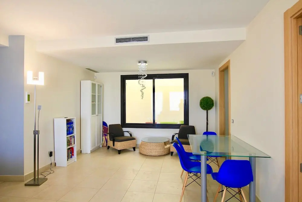 Samara 3 - Modern 2BR in Samara Resort Marbella, Indoor and Outdoor Pools, SPA