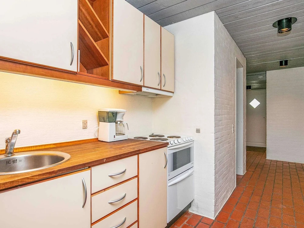 6 Person Holiday Home in Brovst-by Traum