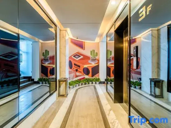 Zmax Hotel·Harbin Bingxue Big World