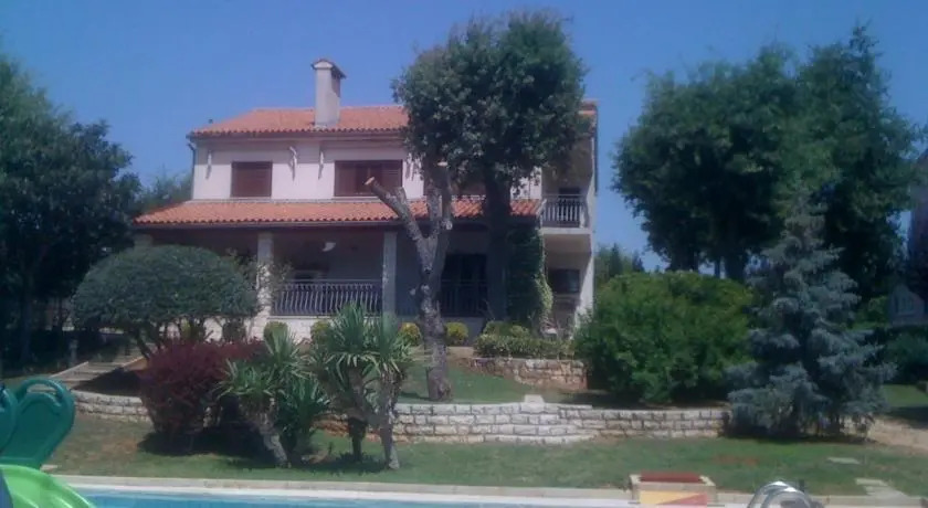 Guesthouse Sara