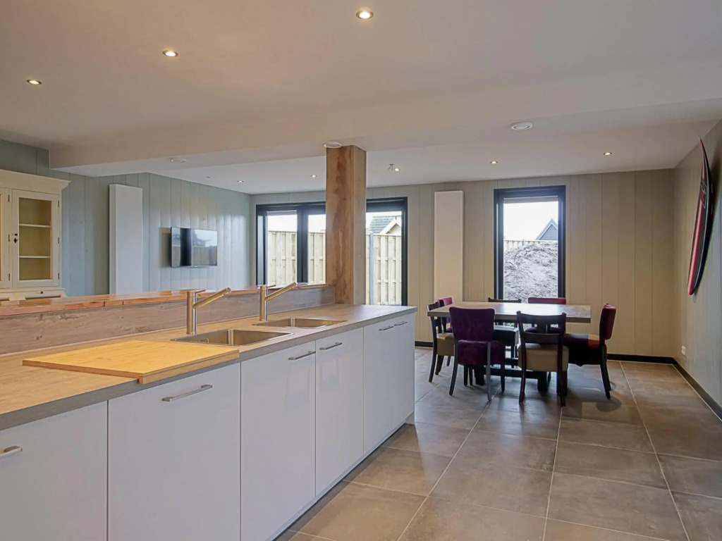 Attractive Holiday Home in Callantsoog With Fenced Garden