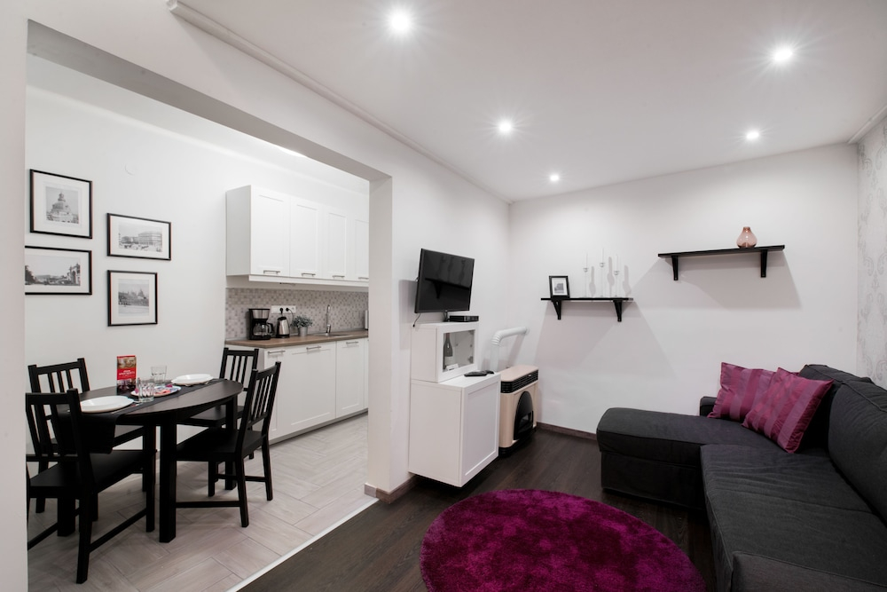 Dfive Apartments - Dohany street