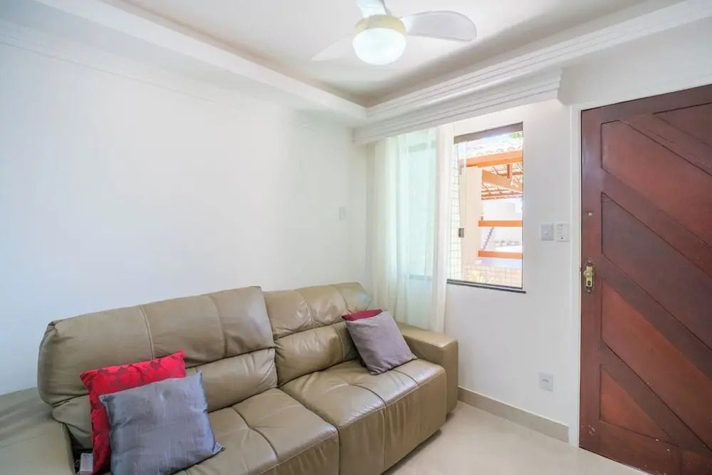 Beachfront House with 2 Bedrooms in Salvador