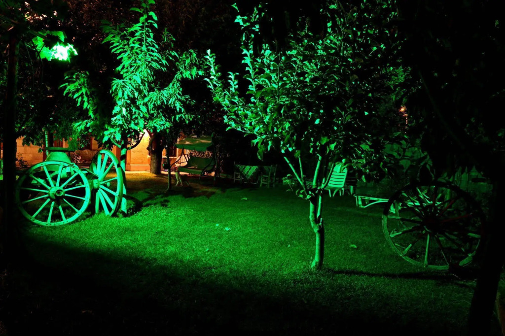 Anatolia Raymonde Cave House