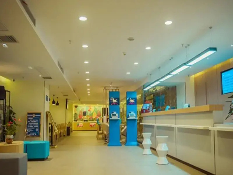 Chengdu Rushi Chaowa Hotel (Chunxi Road Tianfu Square Metro Station)